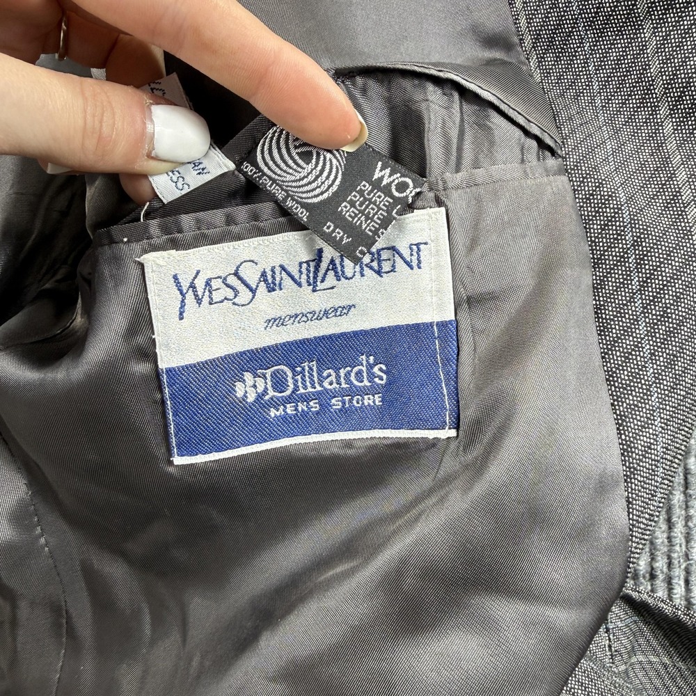 Yves Saint Laurent Blazer Mens 44 Gray Wool Pinstripe Two Button Suit‎ Jacket - Picture 7 of 8